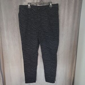 Simon Chang Size 16 Dark Zebra Pattern Skinny Jeans